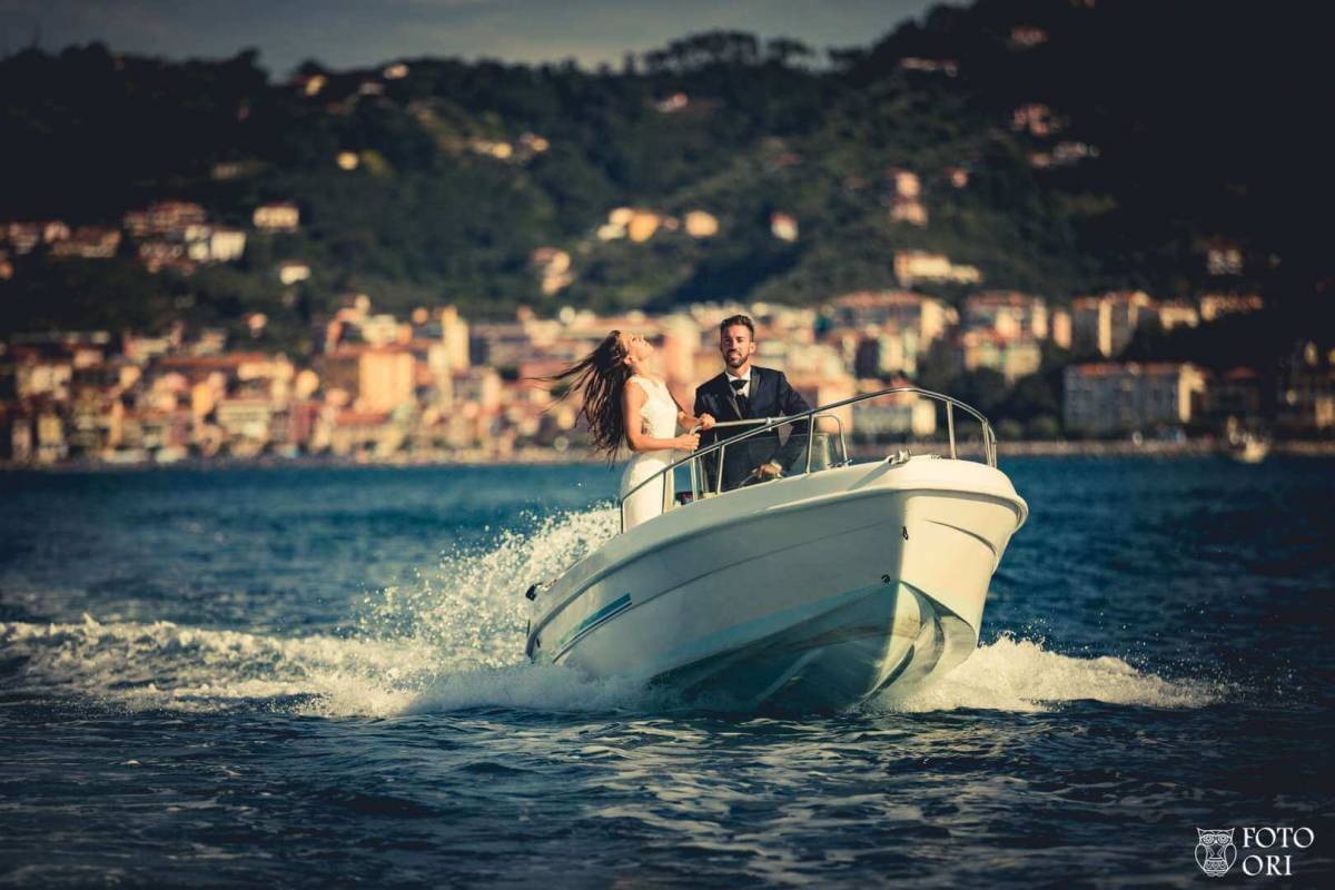 Trash the Dress Sea FotoOri Studio Wedding Photographer